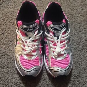 Special Asics Silver and Pink Athletic Sneakers